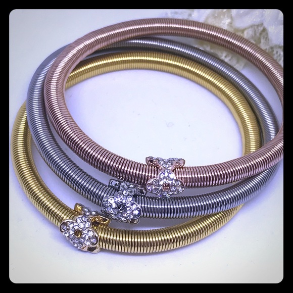 3 Color Wire Bracelet w Crystal Bow Detail  [JW-4] - Picture 1 of 8
